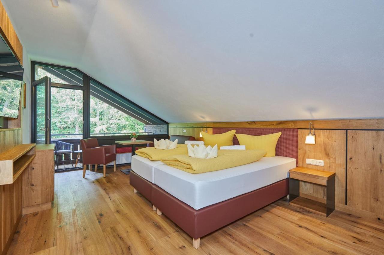 Appartement Loser Mit Indoorpool Und Sauna バート・ゴイーザーン エクステリア 写真