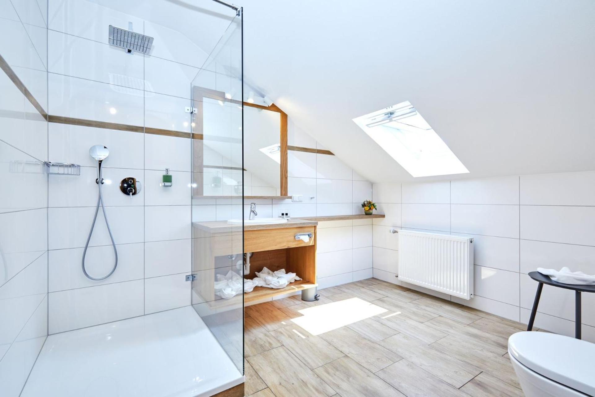 Appartement Loser Mit Indoorpool Und Sauna バート・ゴイーザーン エクステリア 写真