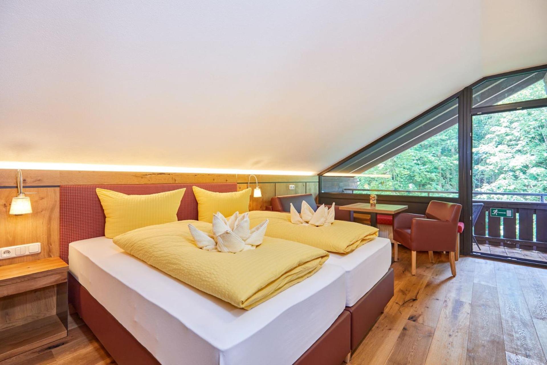 Appartement Loser Mit Indoorpool Und Sauna バート・ゴイーザーン エクステリア 写真